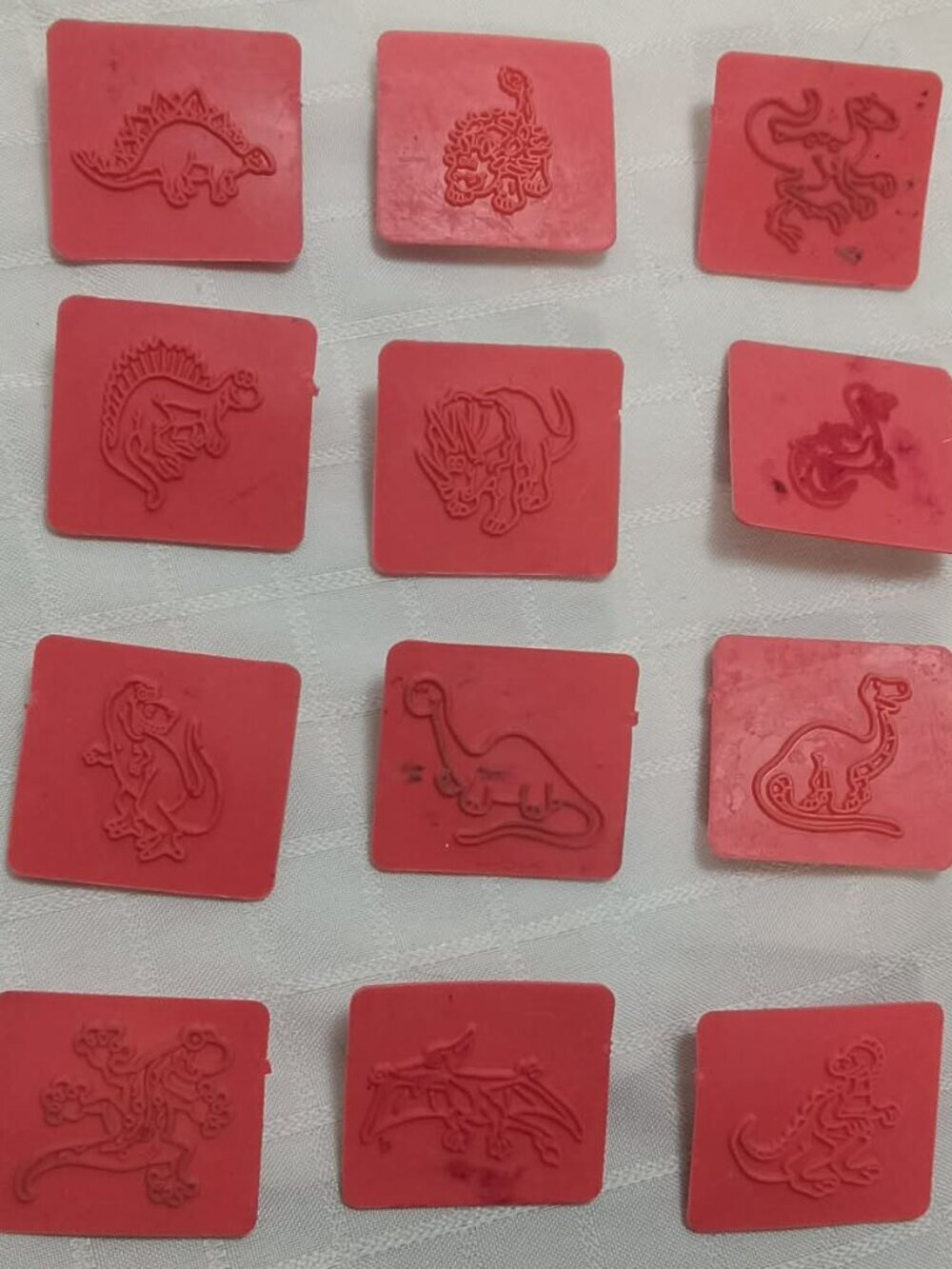 12 small vintage rubber ink stamps with reptiles theme